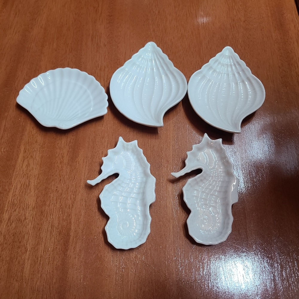 Andrea by Vivek set of 5 small dishes